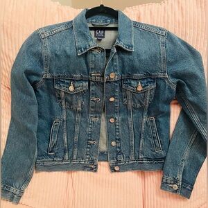GAP Women's Classic Blue Jean Jacket